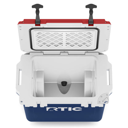 22 QT Ultra-Light Wheeled Cooler